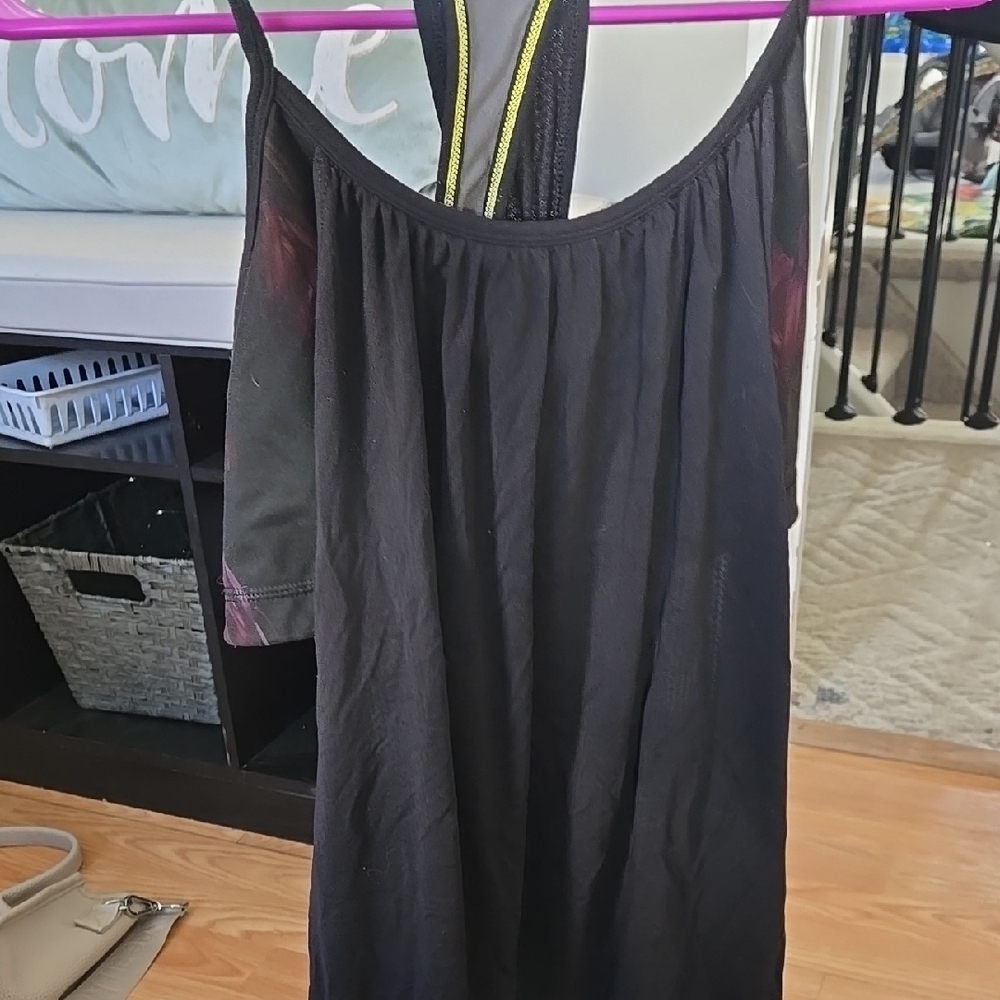 Black Sleeveless Dress
